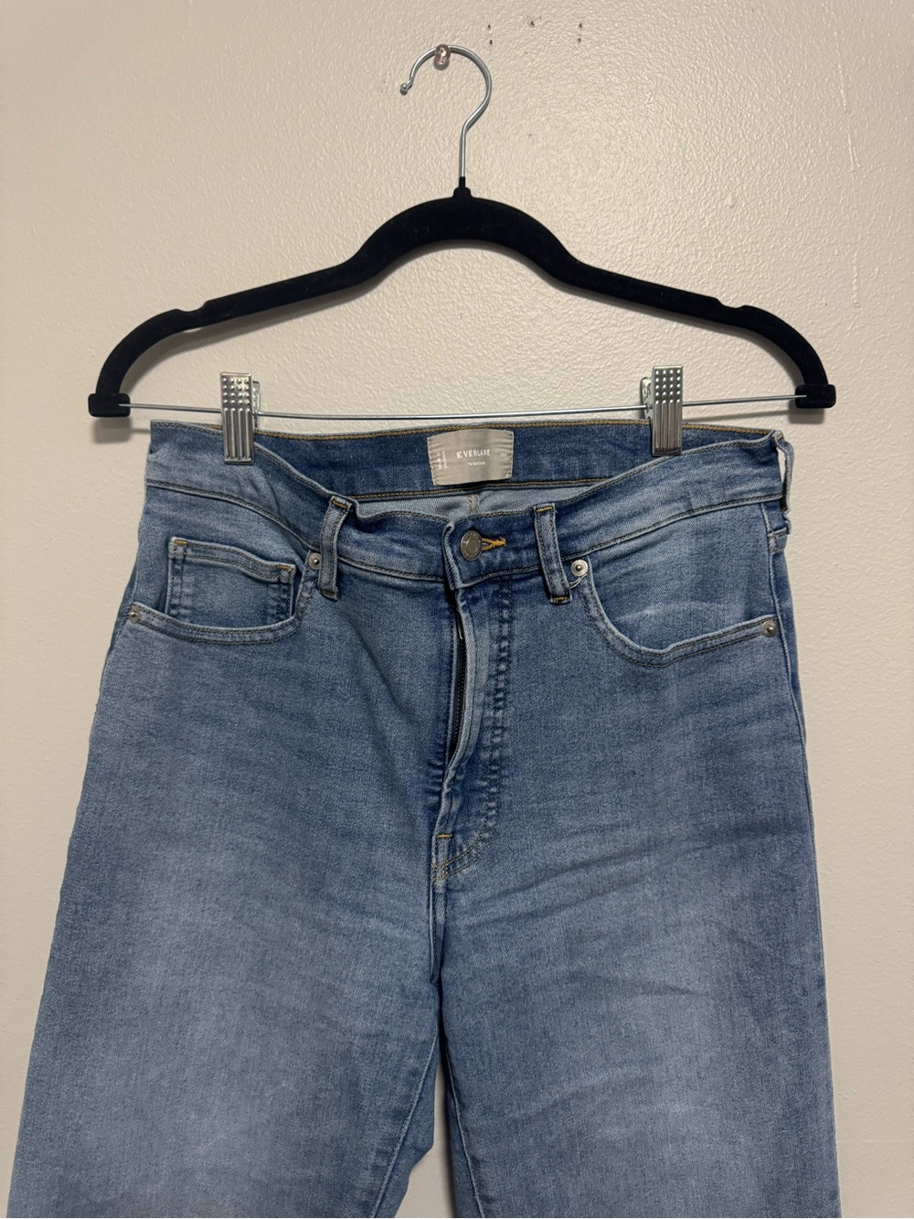 Everlane The Kick Cropped Jean Distressed - Picture 5 of 10